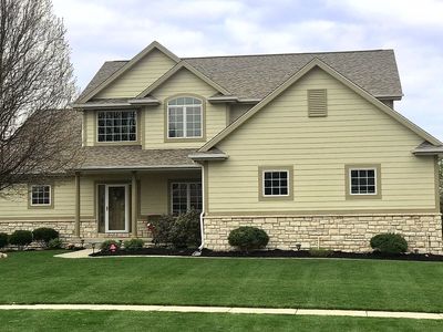 15708 Brookshire Dr, Urbandale, IA, 50323