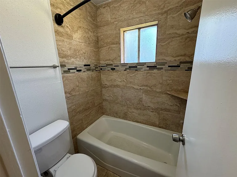 7430 Lobera Dr — Photo 13