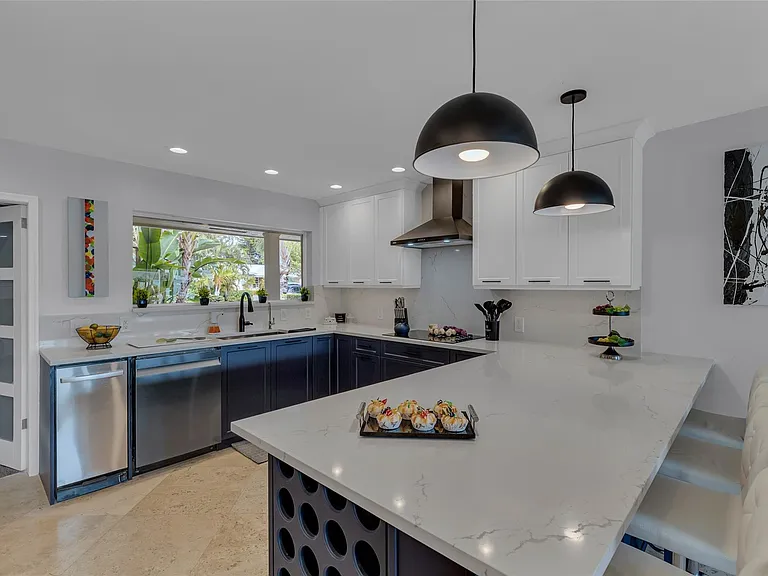 272 Imperial Ln — Photo 39