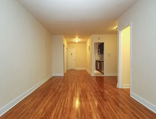 Rented by SW Queens Mezzanine | media 4