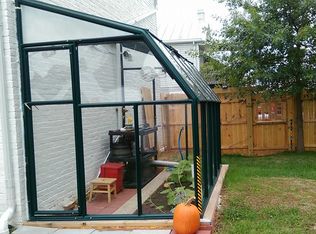 24 Lumber St, Littlestown, PA 17340