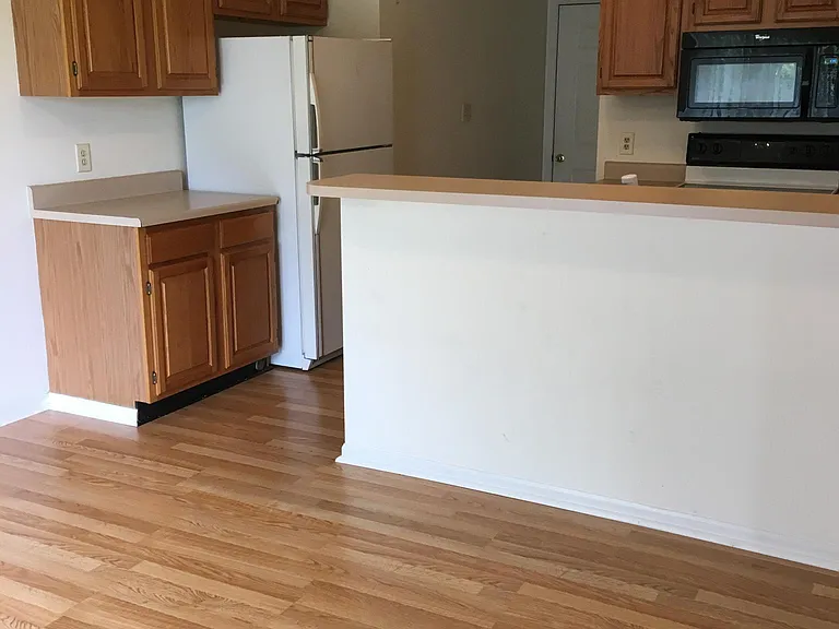 3808 Churchill Dr — Photo 9