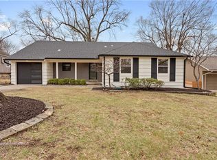 4808 W 77th Ter, Prairie Village, KS 66208