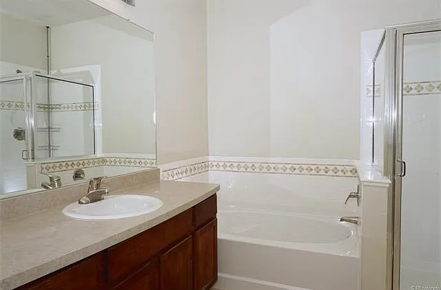 10176 Park Meadows Dr — Photo 16