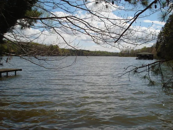 174 Sportsman Dr #C40, Macon, NC 27551