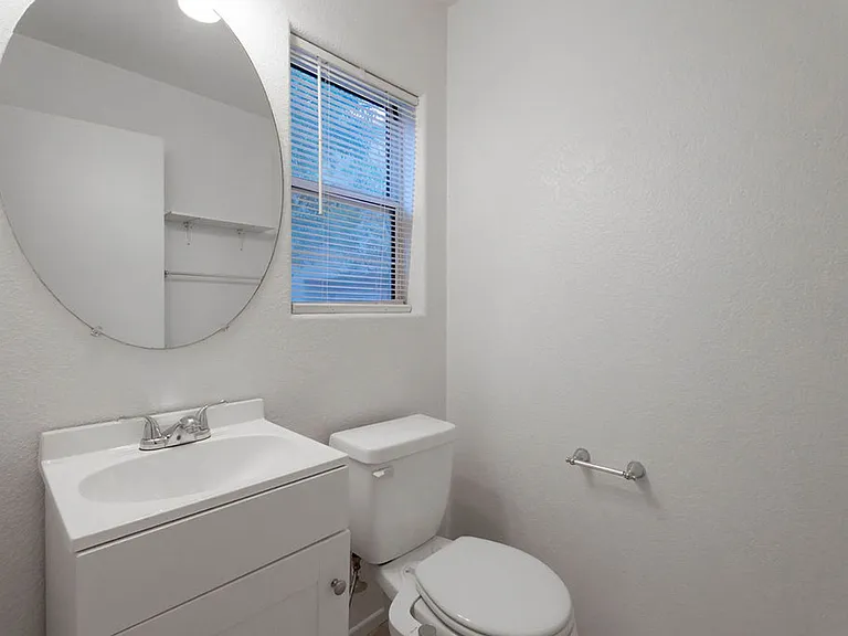 10380 Commanche Moon Ave — Photo 12
