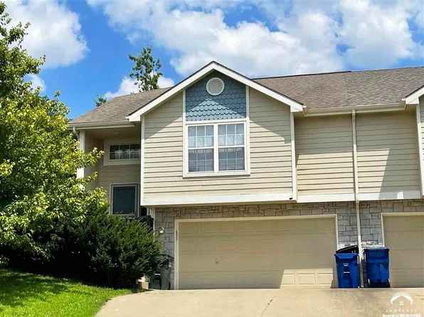 4952 Stoneback Dr, Lawrence, KS 66047