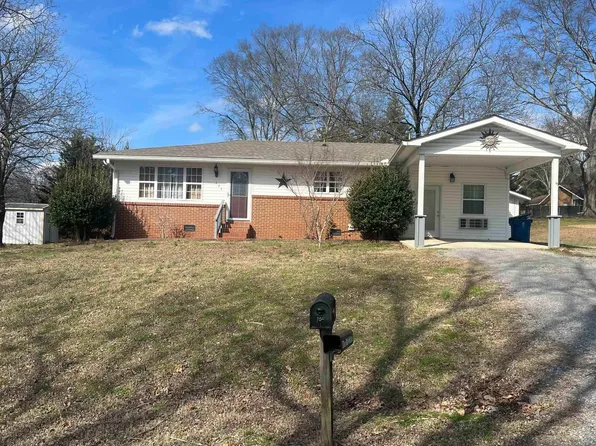 104 Wright Ave, Albertville, AL 35951