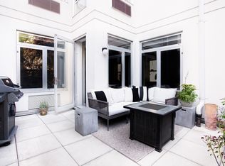 16 Monitor St APT 1F, Brooklyn, NY 11222