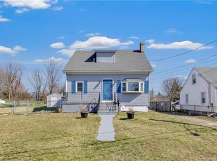 52 Cherry St, Stratford, CT 06615