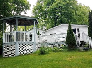 12754 Merlau Ave, Plainwell, MI 49080