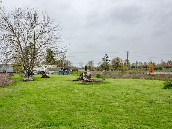 5th image of 525 Hansard Ave