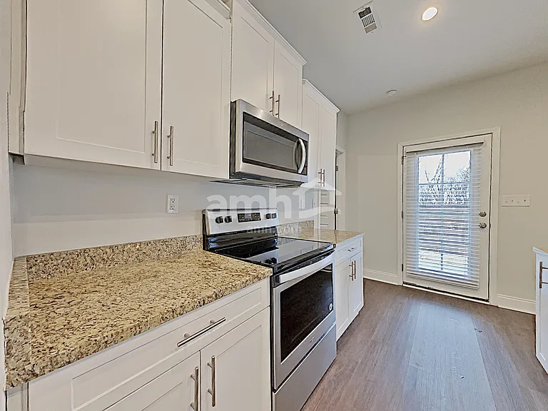5039 Mountain Springs Rd — Photo 4