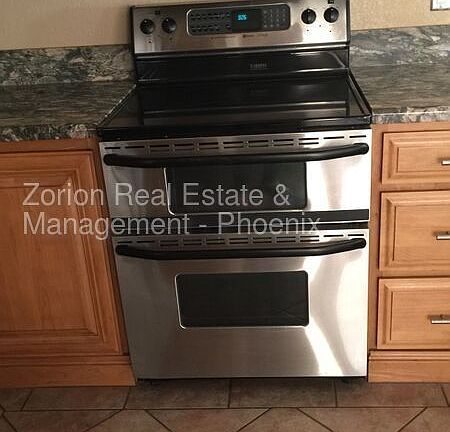 4th image of 3810 E South Fork Dr
