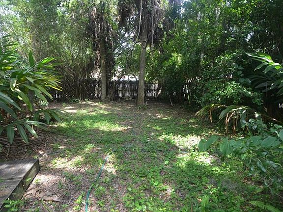 3rd image of 2030 Panama Dr