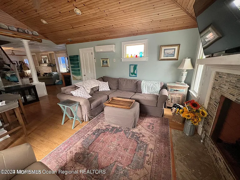 106 Mathis Pl #PO243 — Photo 11