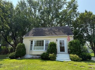 227 3rd St NW, Blooming Prairie, MN 55917