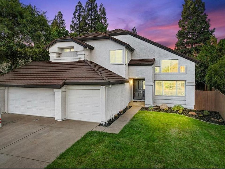 1st image of 402 S Lexington Dr