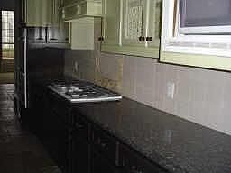 3rd image of 1616 Thorntree Dr