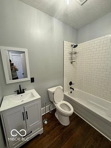 449 Yandes St — Photo 13