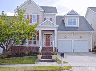 127 Naperville Dr, Cary, NC 27519