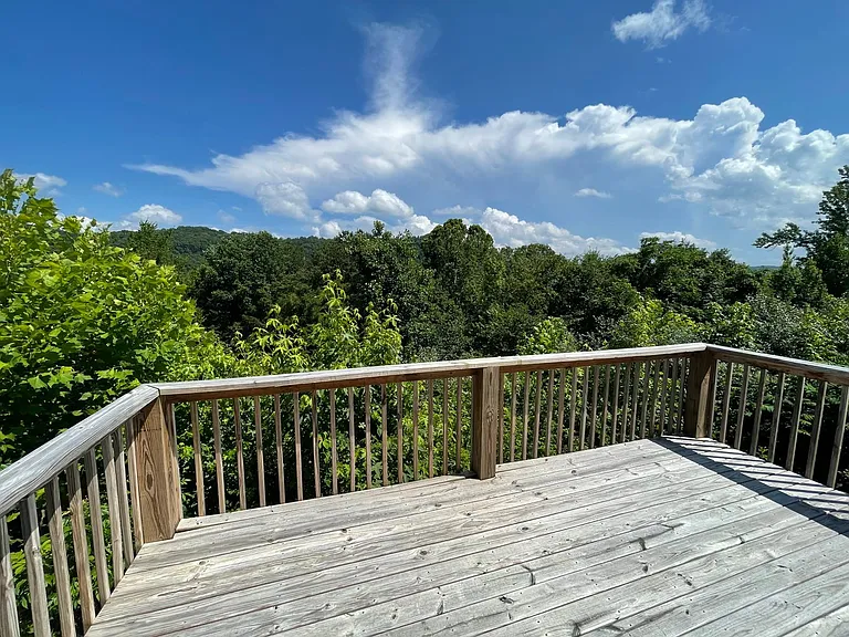 164 Harbour Pointe Ln — Photo 2