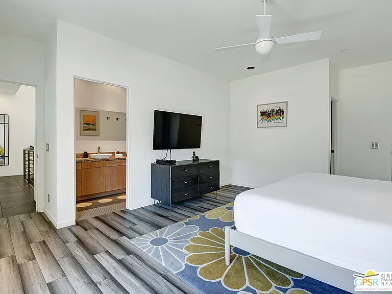 1456 E Baristo Rd — Photo 31