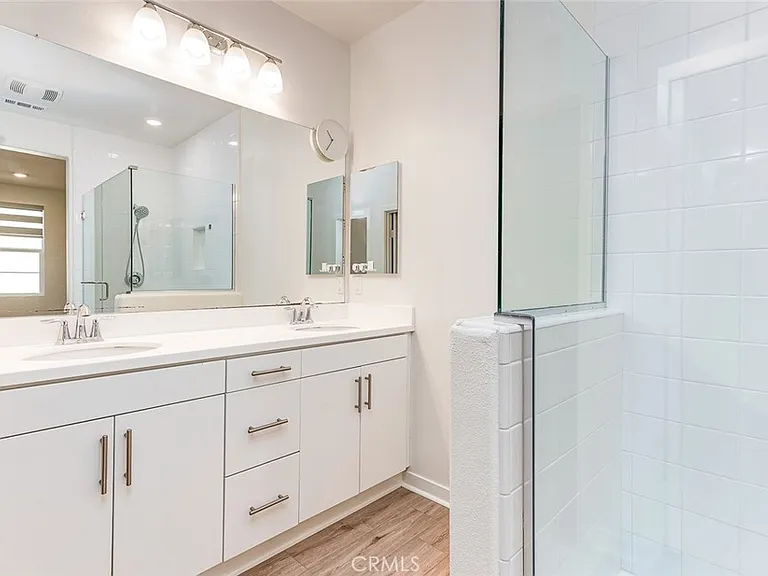14022 Bay St — Photo 20