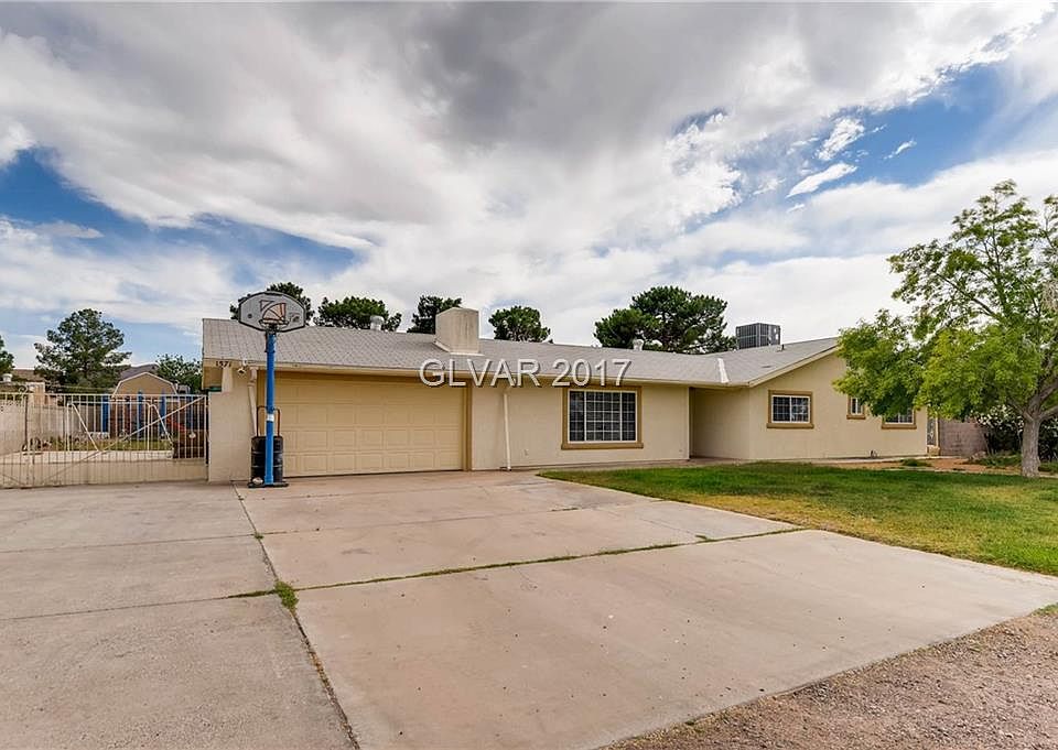 1st image of 1571 Bridle Dr