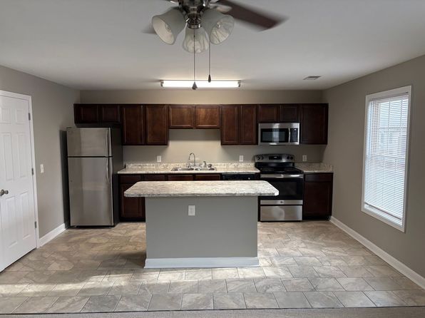 404 Southern Cross Dr APT 4