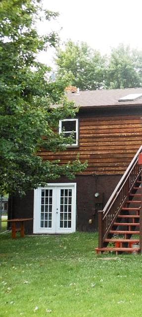 2nd image of 11112 Crest Ln