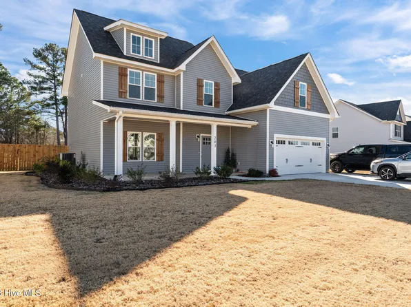 203 Forester Drive, Vass, NC 28394