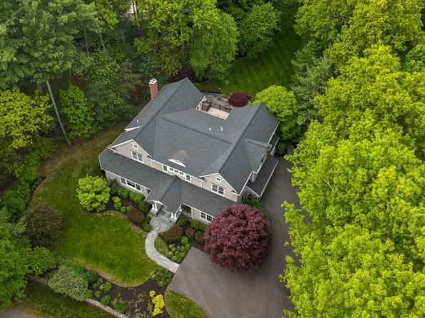 244 Musterfield Rd, Concord, MA 01742