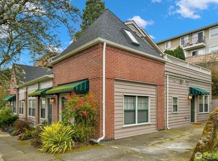 1800 10th Avenue W #1800, Seattle, WA
