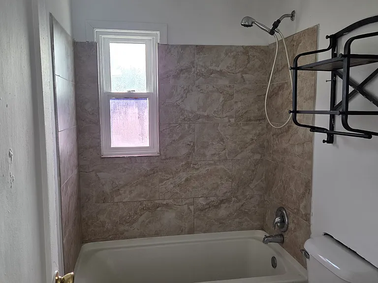 342 Sheridan Dr — Photo 14