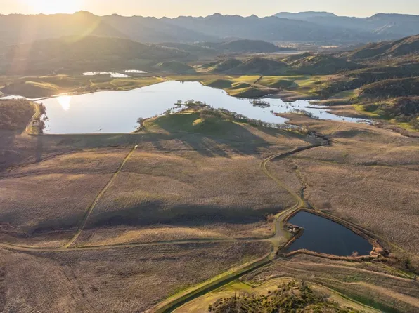 2950 Barnett Road, St. Helena, CA 94574