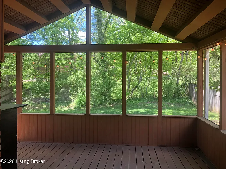 6811 Cedarwood Dr — Photo 4