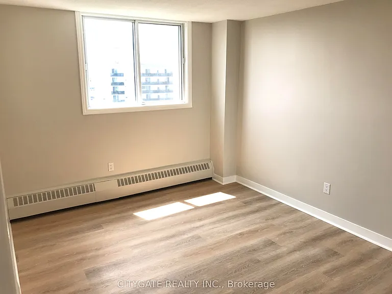 1100 Caven St #Penthouse 10 — Photo 10