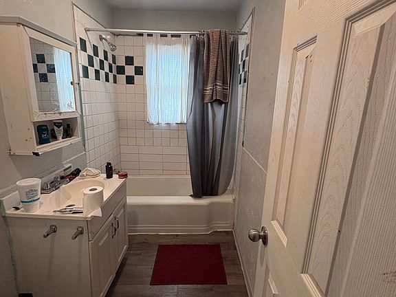 5th image of 6909 NW 53rd St