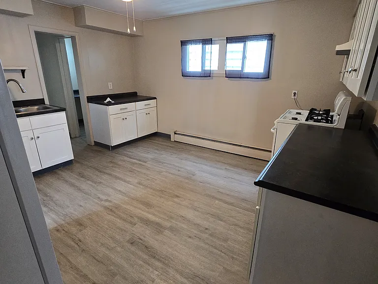 24 Ridge Park Ave #1 — Photo 11