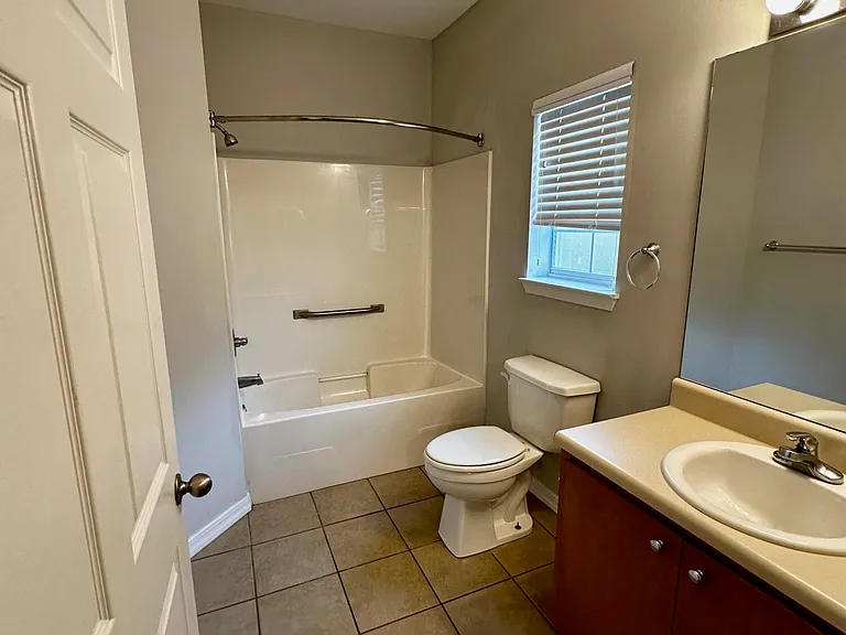 2154 Whispering Pines Blvd #3 — Photo 8