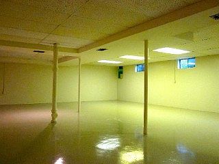 2nd image of 155 S Evanslawn Ave