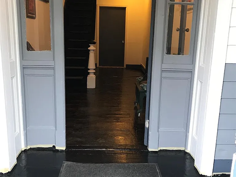 500 Main St — Photo 2