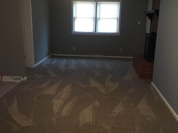 4th image of 457 Terrace Ave