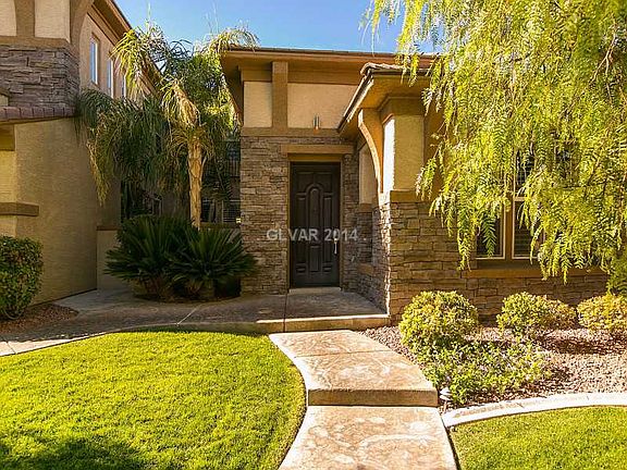 3rd image of 1748 Cypress Manor Dr