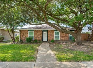 1920 Apple Valley Rd, Plano, TX 75023