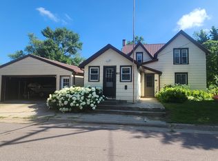 211 2nd St, Hatfield, MN 56164