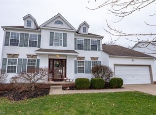 4363 Ridge View Dr, Uniontown, OH 44685