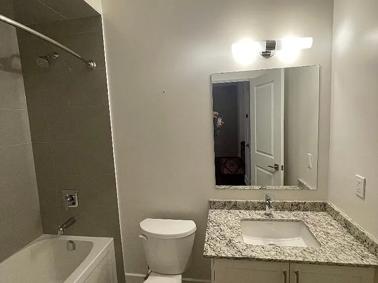 8 Kent Matthew St #BASEMENT — Photo 5