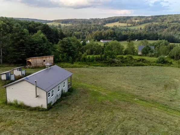 2161 County Route 81, Addison, NY 14801